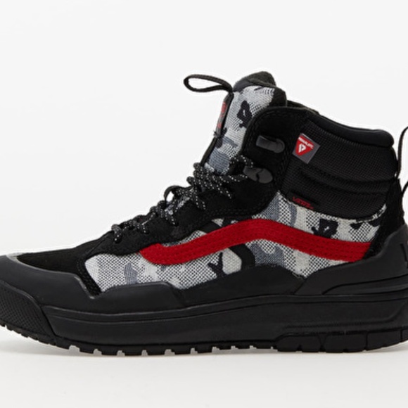 Vans Other - VANS ULTRA RANGE EXO HI MTE-2 Arctic Camo Black Men's Sz 8.5 NWT red black gray